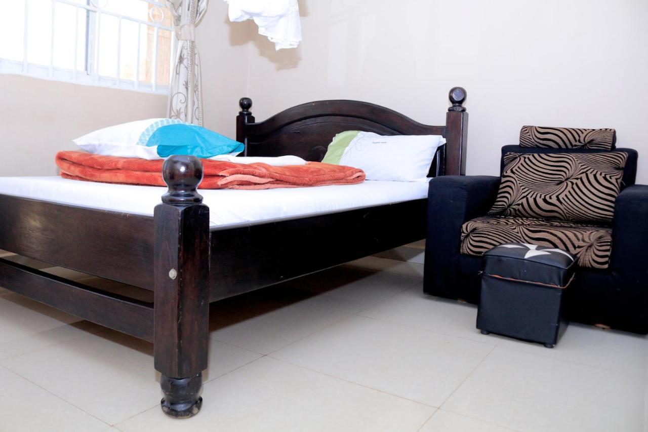 Motel Perfect Kampala Zewnętrze zdjęcie